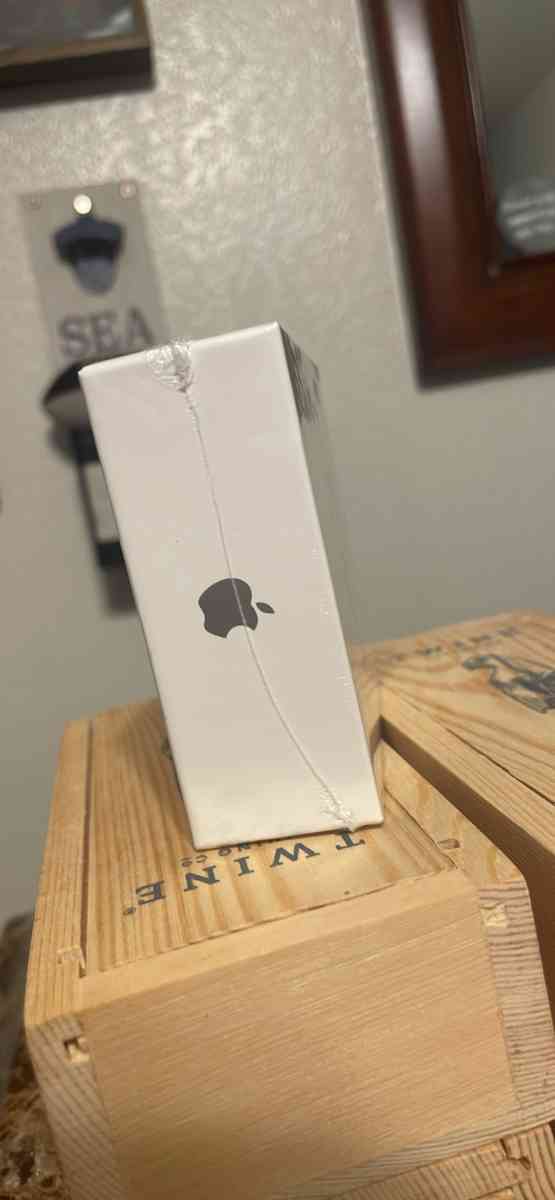 AirPod 4th Generation - Murrieta, California - FleaMarketBay