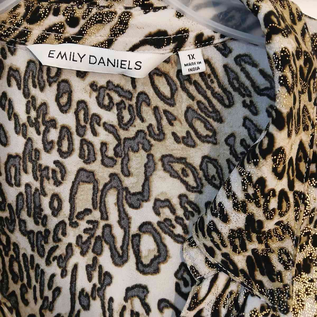 Emily Daniels Leopard Print Blouse Size 1X - Indianapolis, Indiana - FleaMarketBay