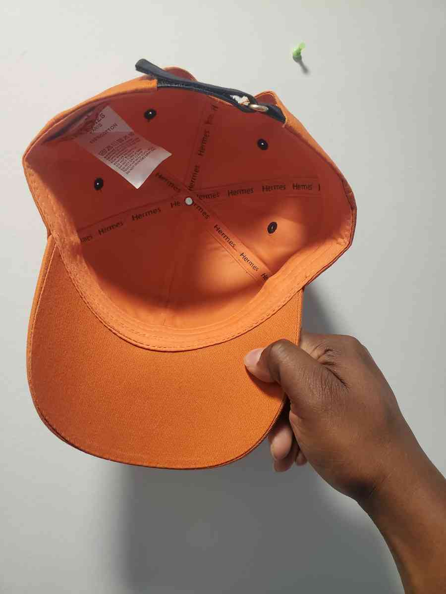 Hermes Logo Baseball Cap - Chester, Virginia - FleaMarketBay