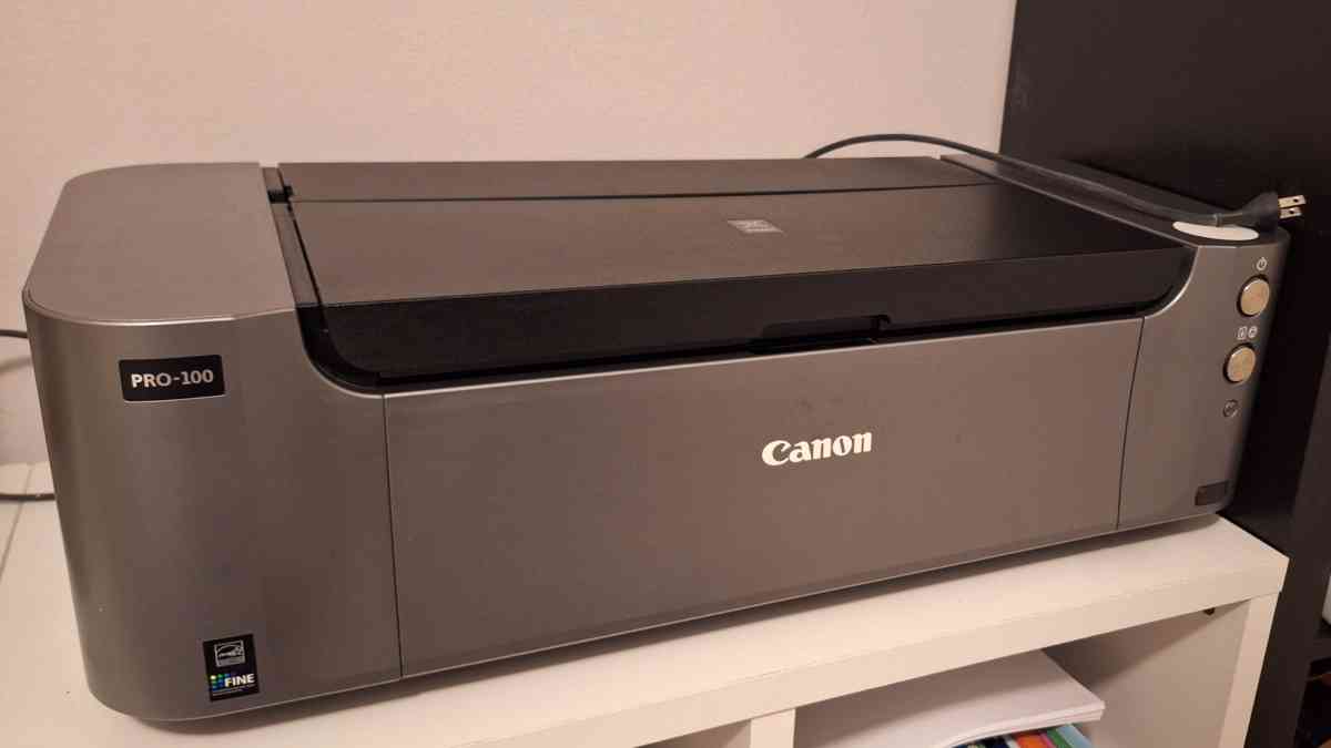 PROFESSIONAL PHOTOGRAPHY PRINTER - Sanford, Florida