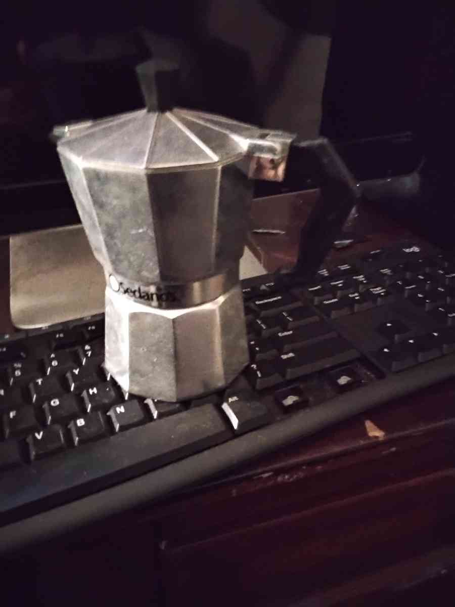 teapot - Tulare, California