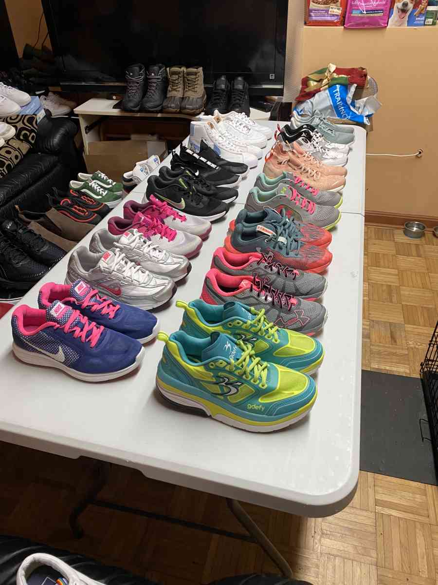 14 pairs Womens Mixed Brand Sneaker Bundle Size 7 and 7 half - Frederick, Maryland