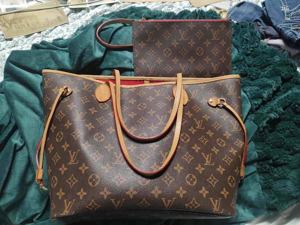 Large Louis Vuitton Neverfull shoulder bag - Saint Louis, Missouri
