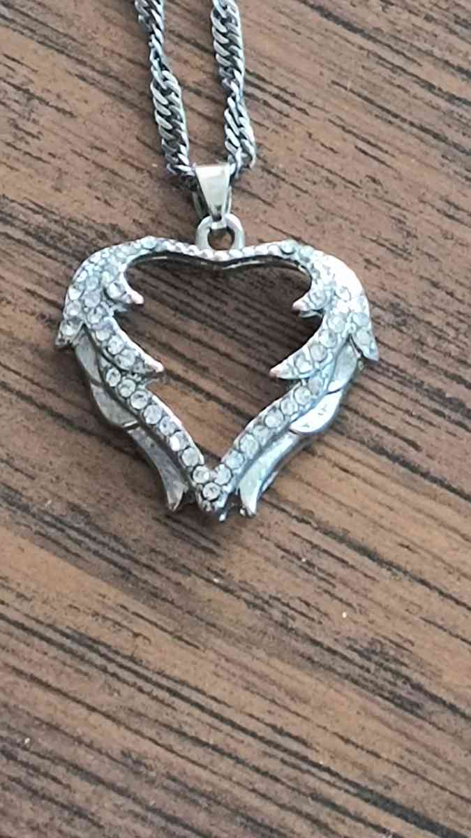Sterling Silver Heart Necklace - Greenville, Illinois - FleaMarketBay