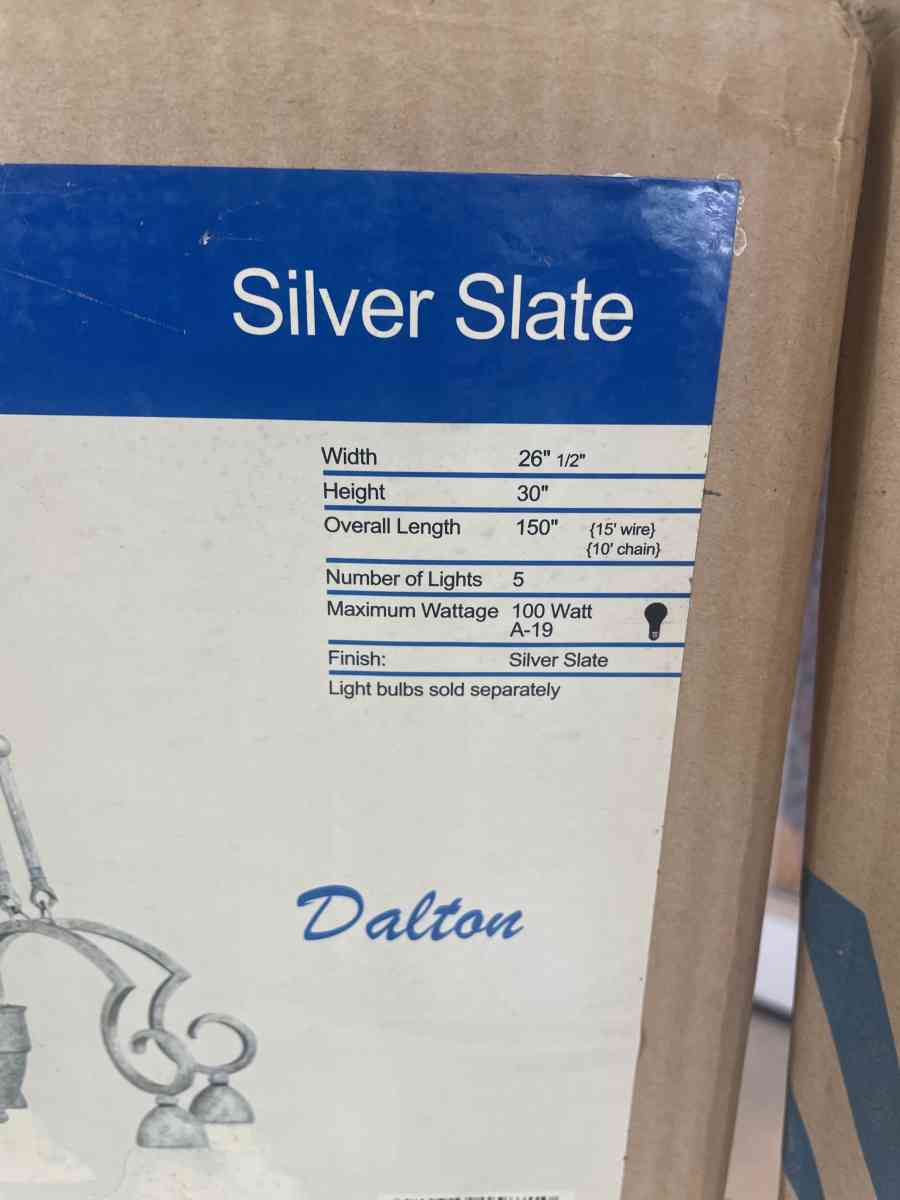 2 Brand New THOMAS LIGHTING Matching Chandeliers - Loughman, Florida - FleaMarketBay