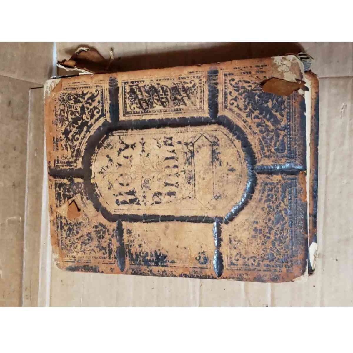 The Holy Bible  Philadelphia William W Harding 1876 - San Antonio, Texas - FleaMarketBay