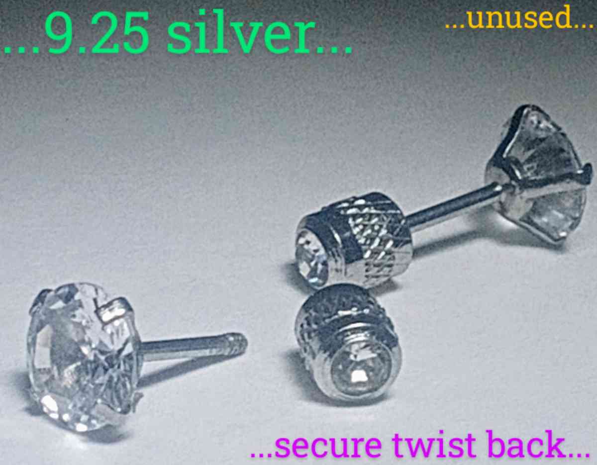925 twist secured back lab grown 5mm diamond earrings - Watauga, Tennessee - FleaMarketBay