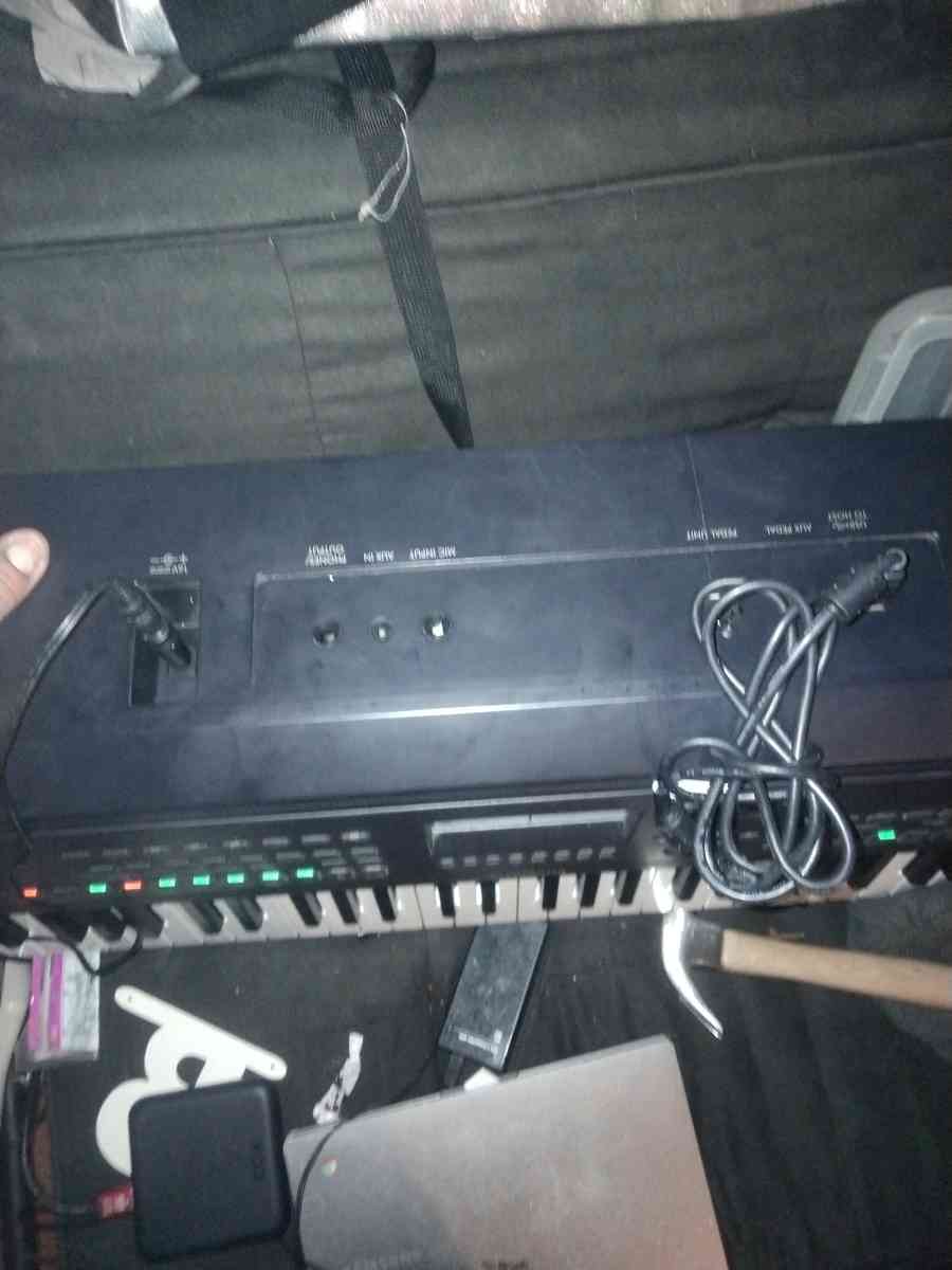 Yamaha portable grand Dex 670 - Tulsa, Oklahoma - FleaMarketBay