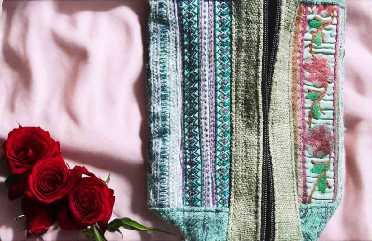 Womens Handcrafted NWT Embroidered Boho Ethnic Style Textile - Philadelphia, Pennsylvania - FleaMarketBay