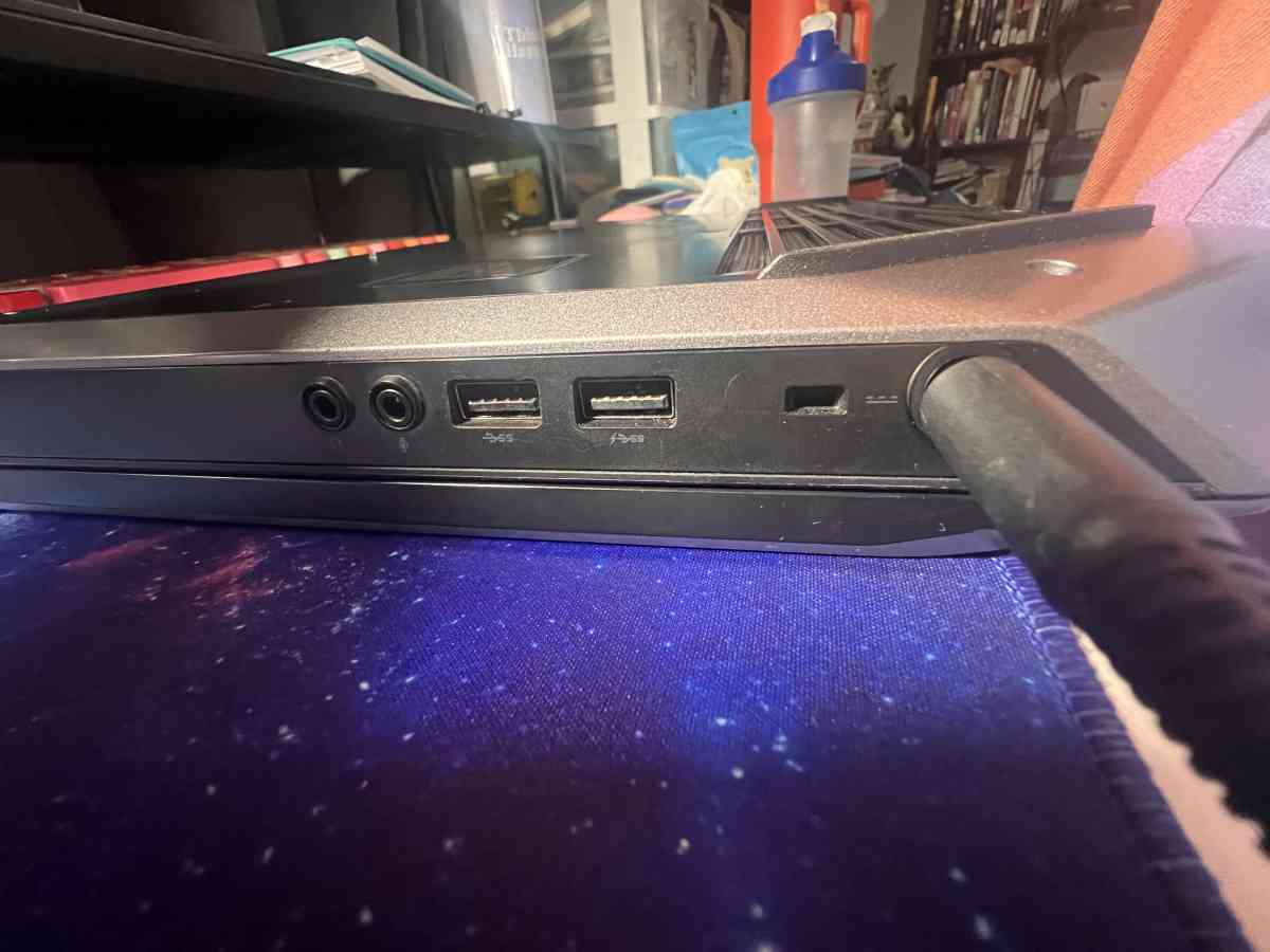 Alienware 17 R2 gaming laptop - Grand Prairie, Texas - FleaMarketBay