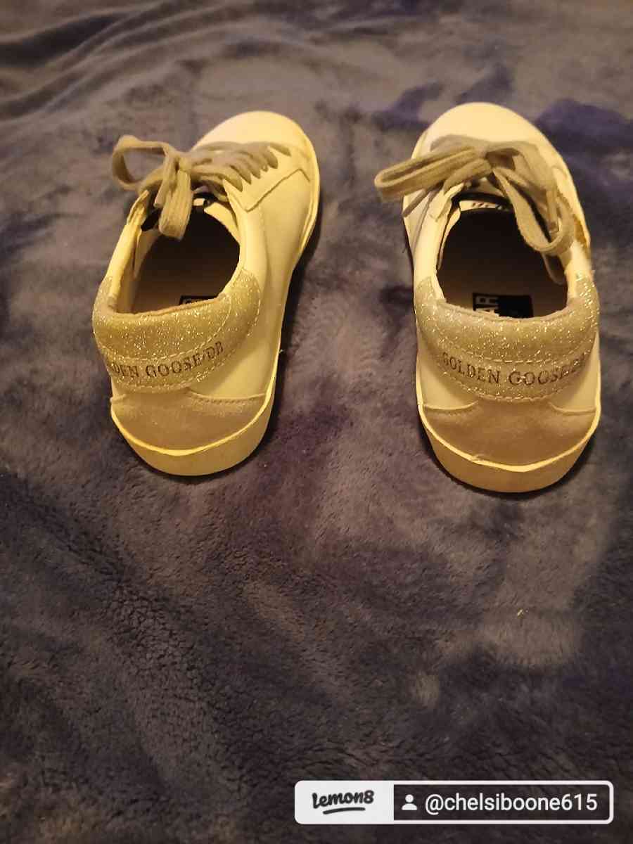 Womens Golden Goose Shoes - Eunice, Louisiana - FleaMarketBay