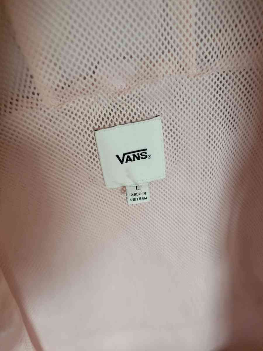 jacket a sweater a short sleeve a backpack tiresba bike - Loveland, Colorado