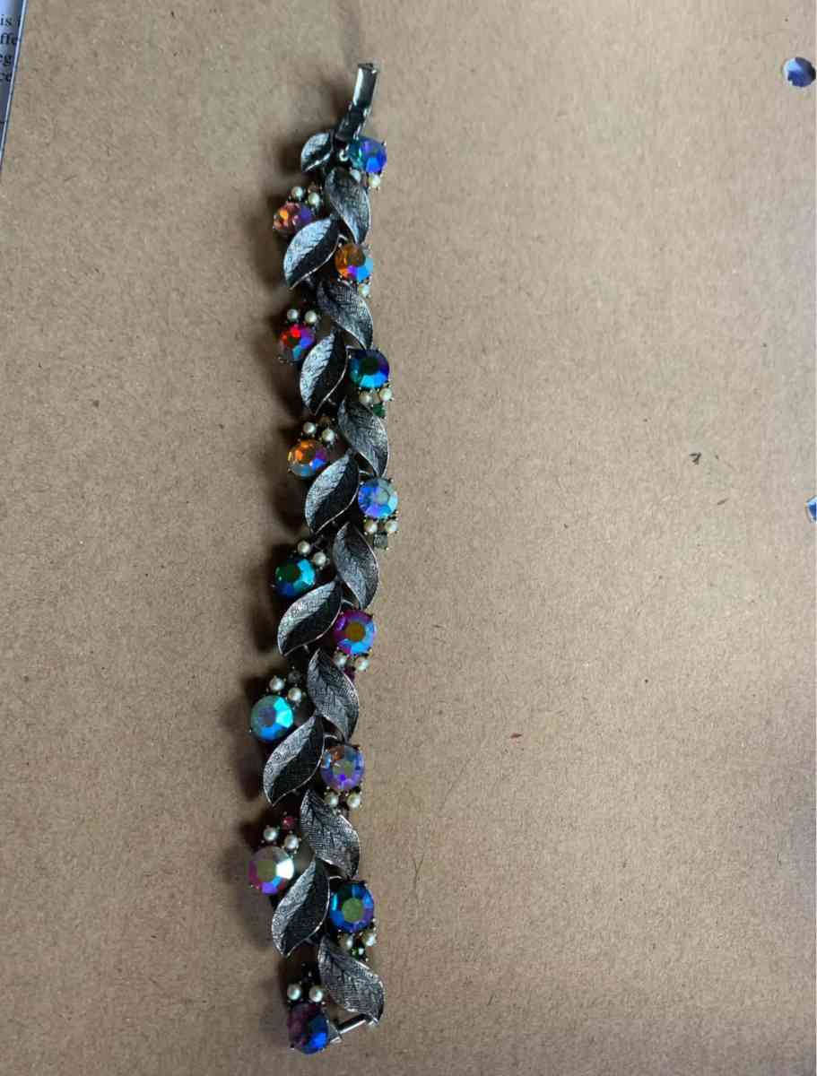 Vintage Bracelet - Loughman, Florida - FleaMarketBay