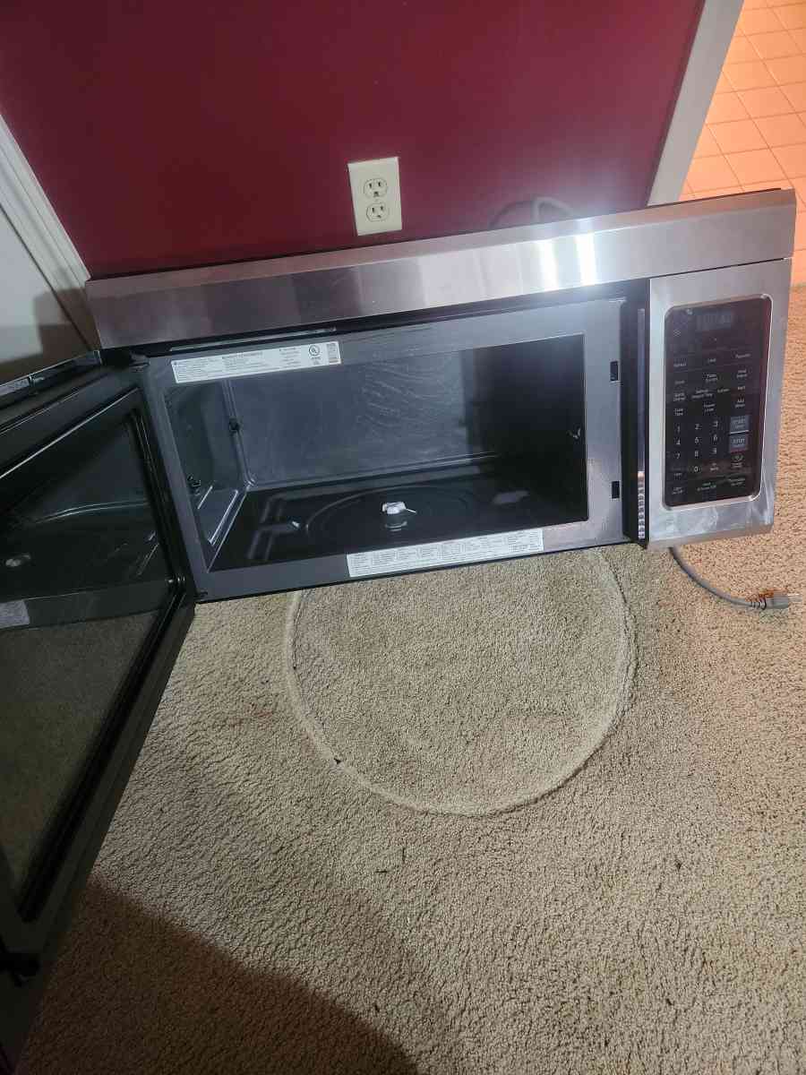 Microwave - Tipton, Tennessee - FleaMarketBay