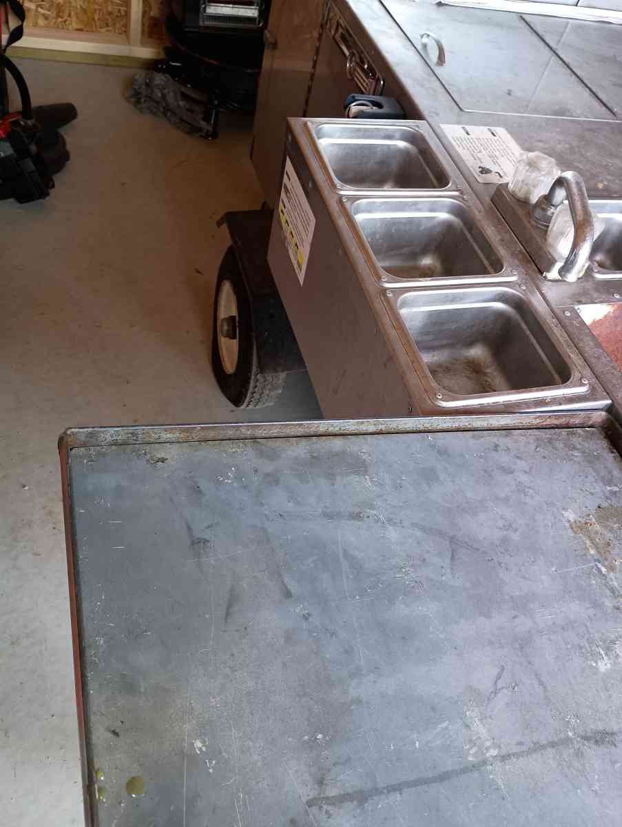 hot dog cart