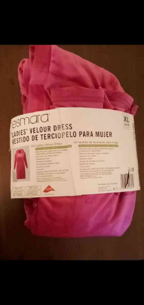 ladies pink velor dress - Lithonia, Georgia - FleaMarketBay