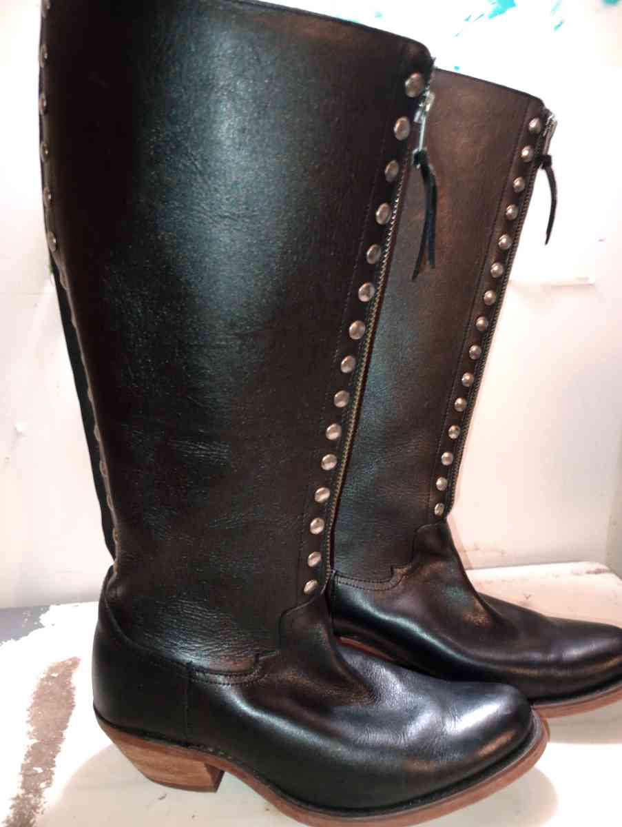 Reba collection Justin boots - Morriston, Florida - FleaMarketBay