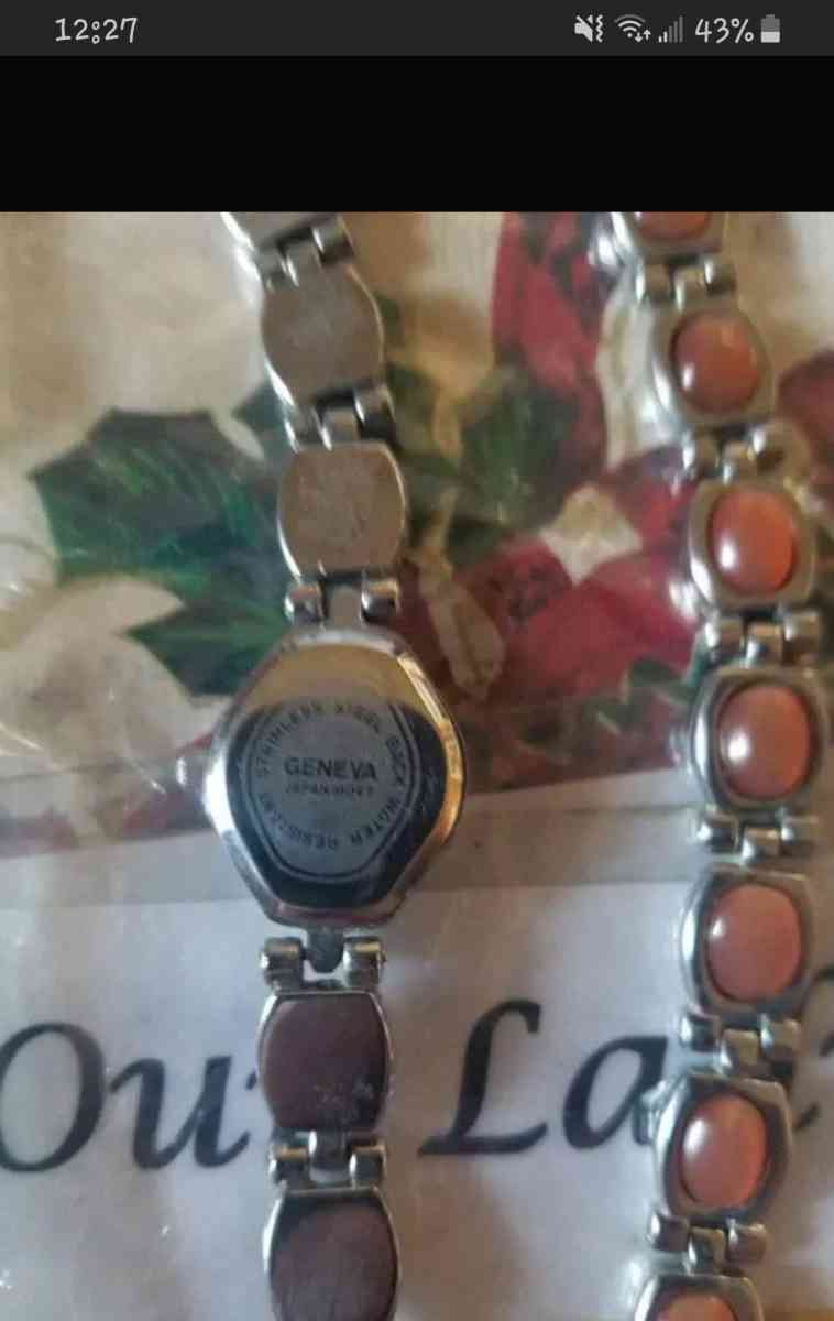 Geneva Watch and Bracelet set - Hudson, New Hampshire - FleaMarketBay
