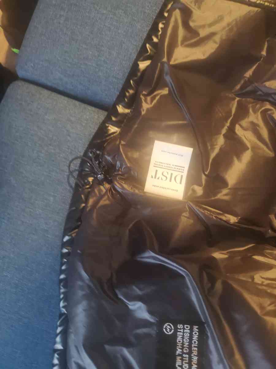 moncler fragments puffer - Chester, Virginia - FleaMarketBay