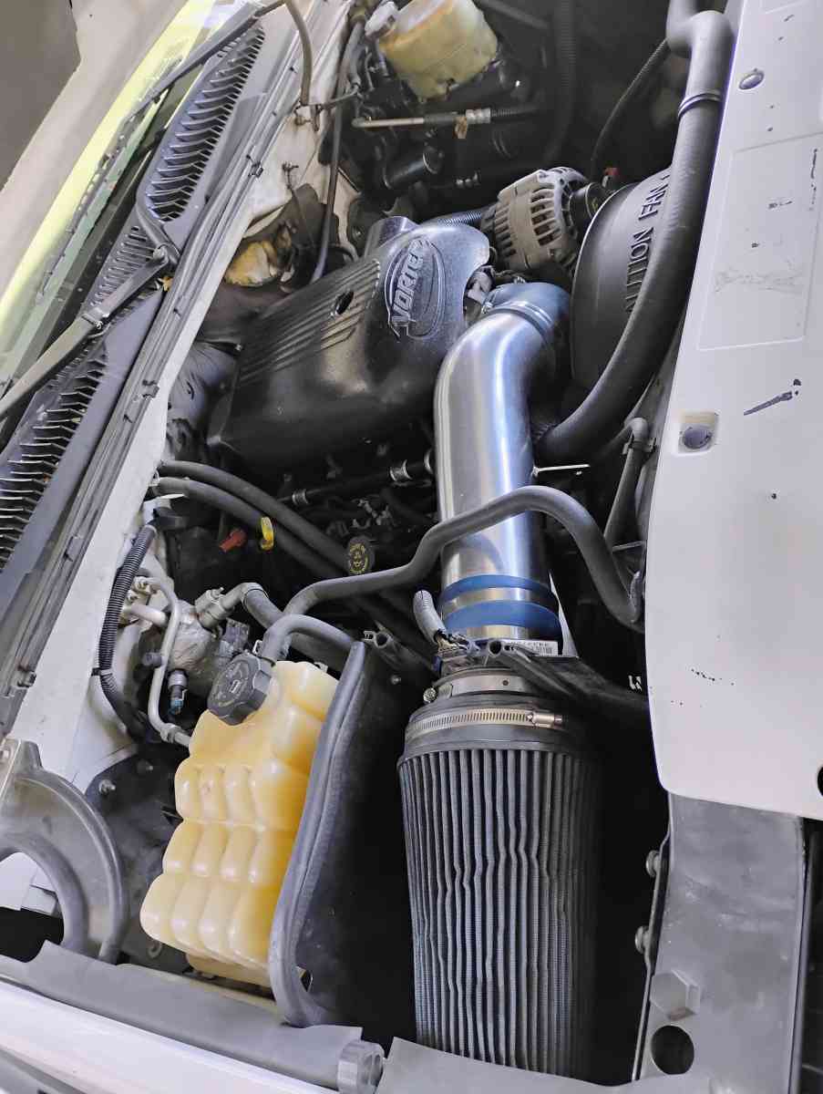 2500HD SILVERADO 2001 - Austin, Texas - FleaMarketBay