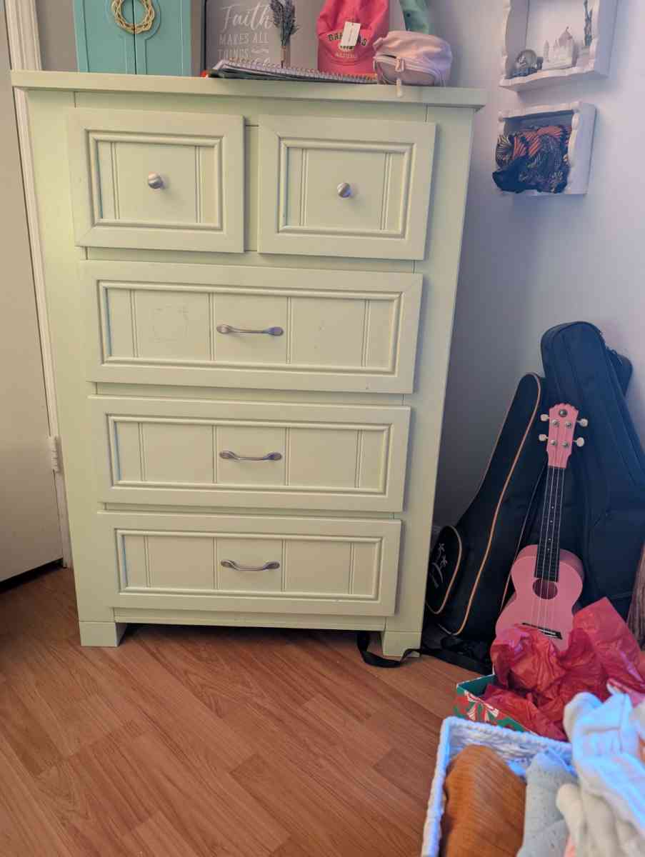 full size bed and mattress - Stone Mountain, Georgia - FleaMarketBay