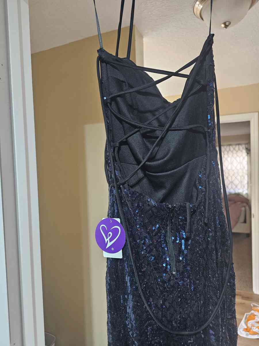 prom dress - Sanford, Florida - FleaMarketBay