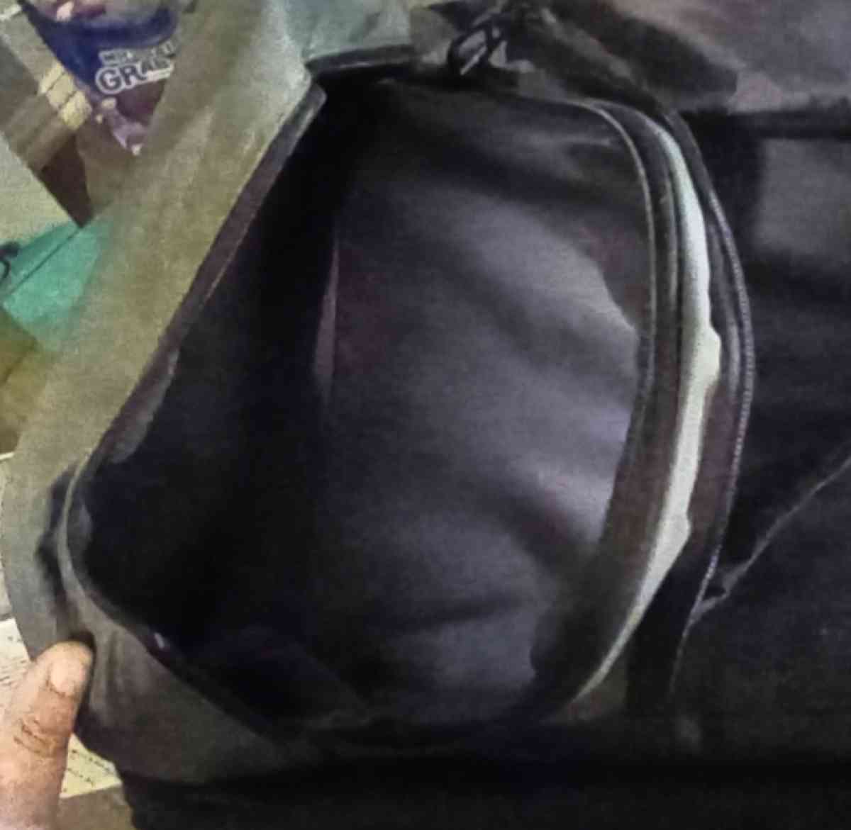 NWT Samsonite Wheeled Duffle Bag - Dallas, Texas - FleaMarketBay