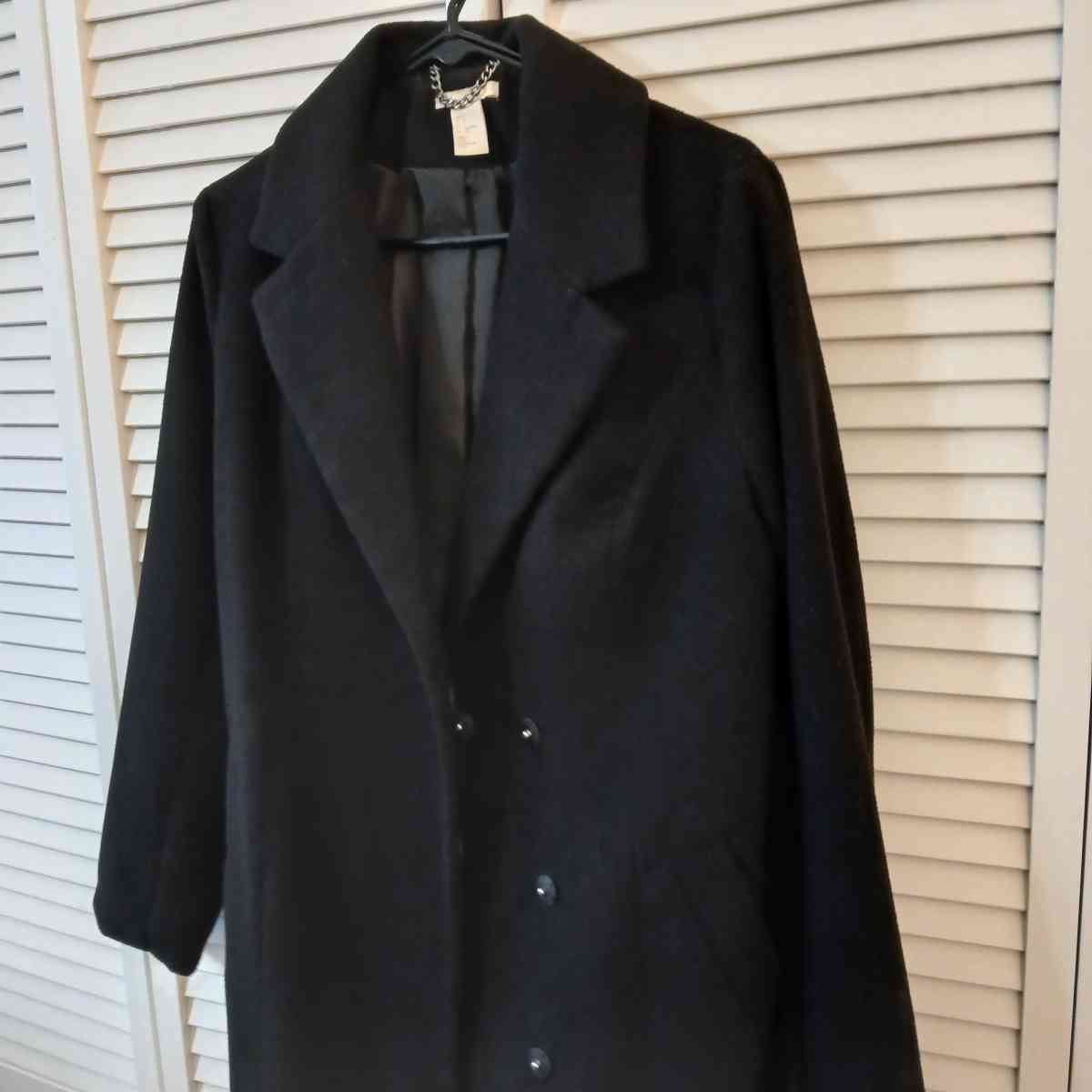 H and M MaternityBlackCoat for women size S - Indianapolis, Indiana - FleaMarketBay