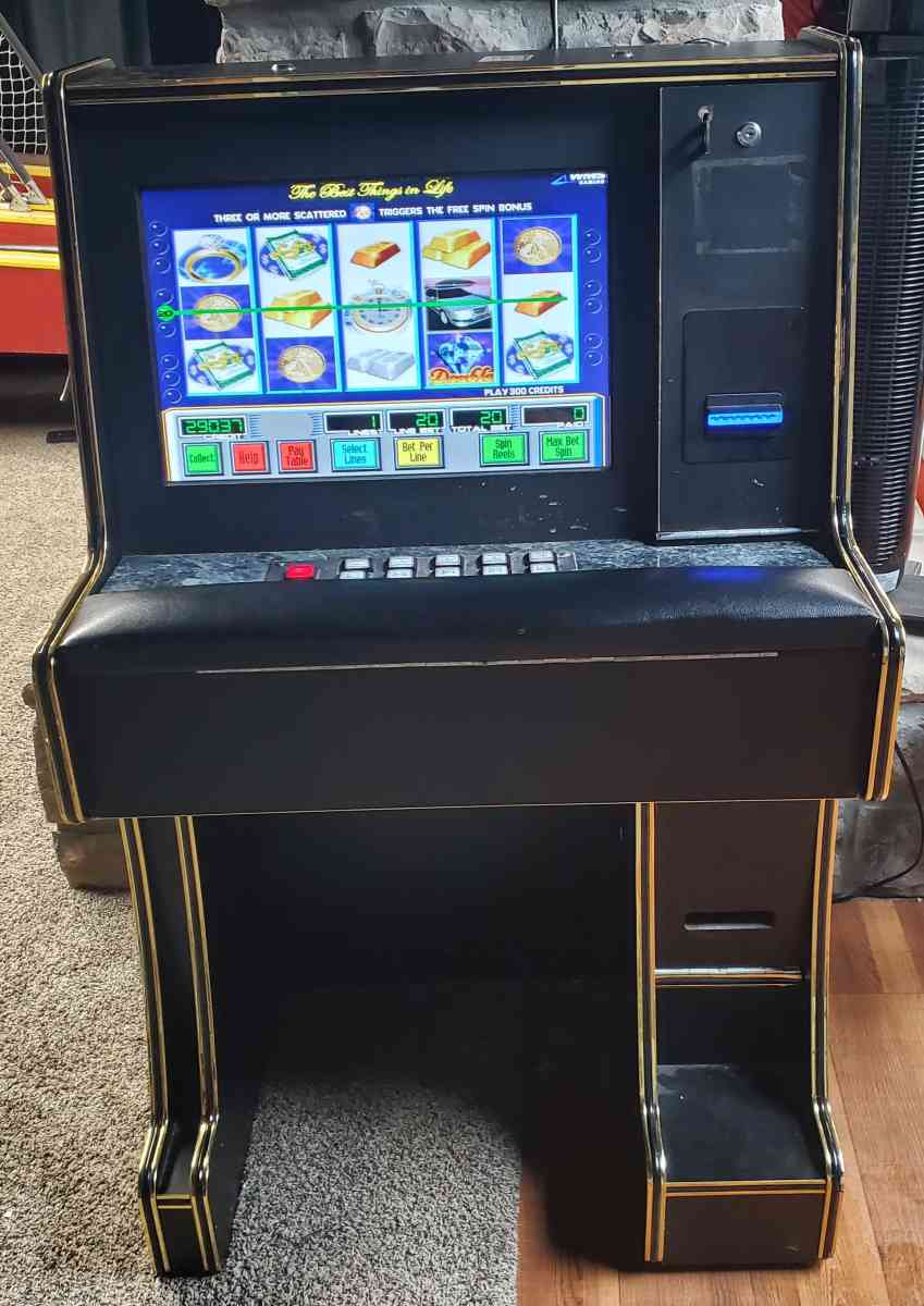 Life Of Luxury Slot Machine  WMS Gaming  RRR Arcade - Rock Island, Tennessee