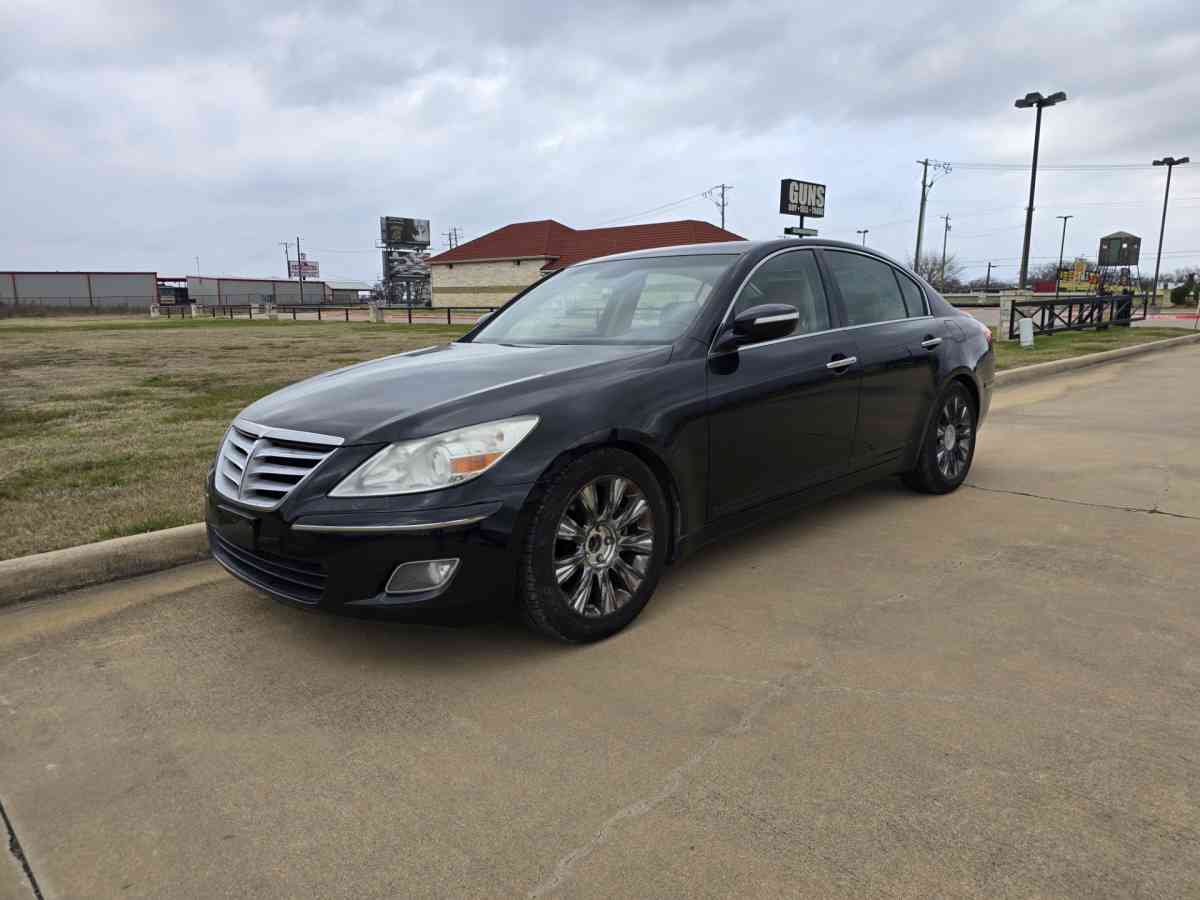 2009 Hyundai Genesis 38L - Mansfield, Texas - FleaMarketBay