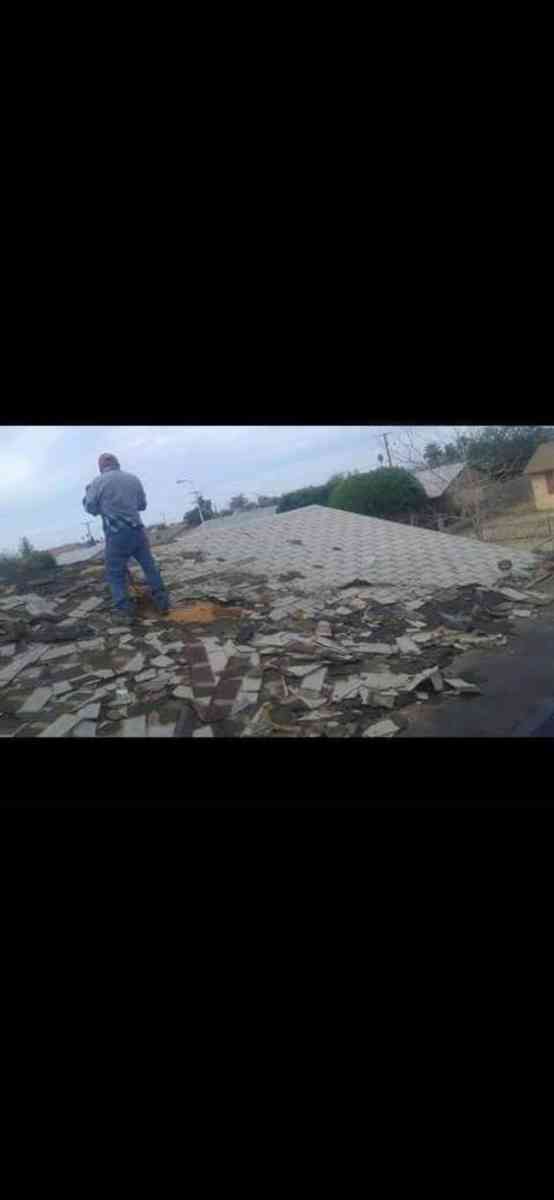 Roofing Service - Federal Way, Washington - FleaMarketBay