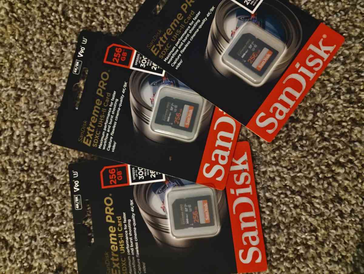 memory cards - Grand Rapids, Michigan - FleaMarketBay