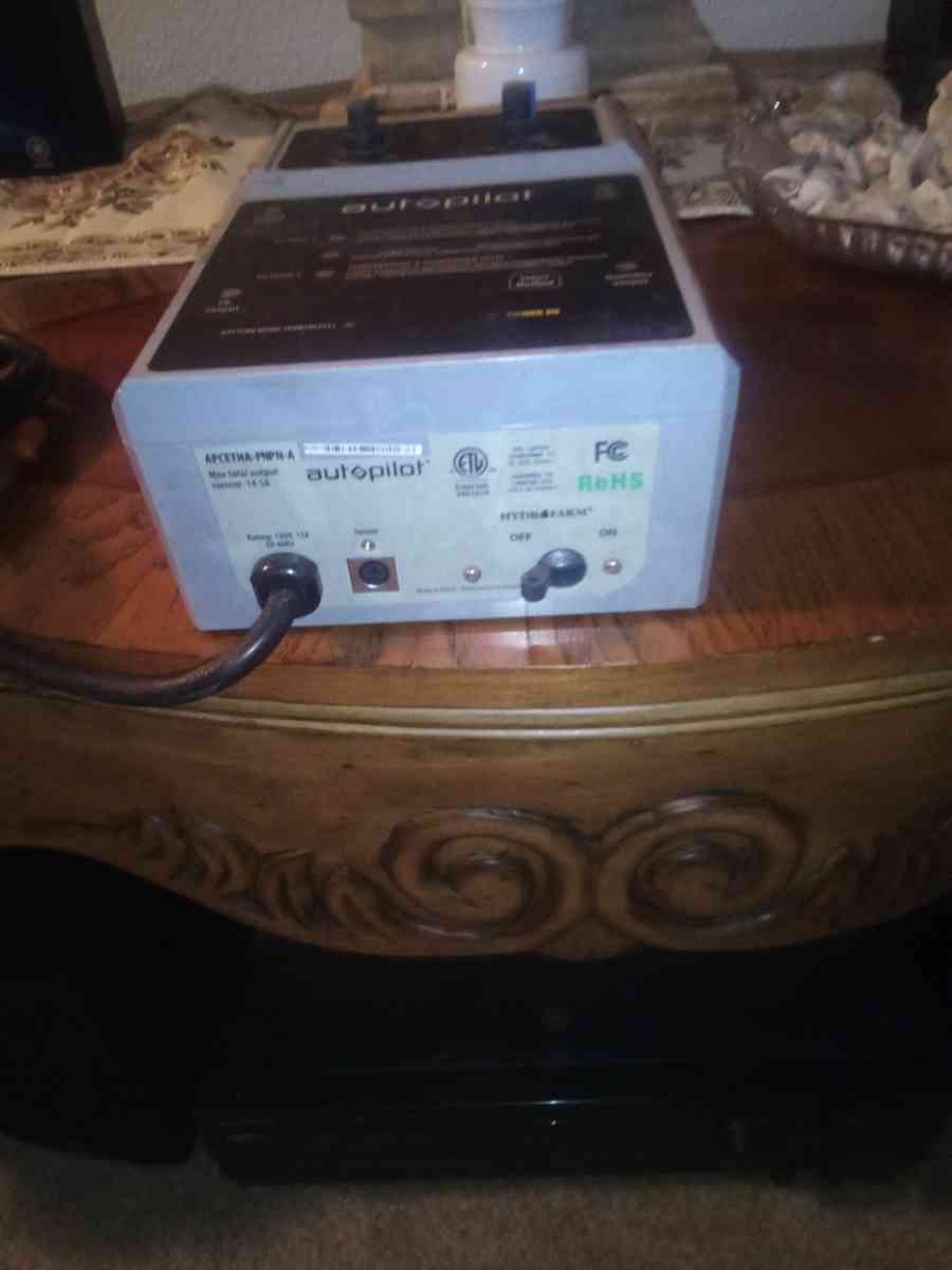 light control with light meter and humidity detector - San Diego, California - FleaMarketBay