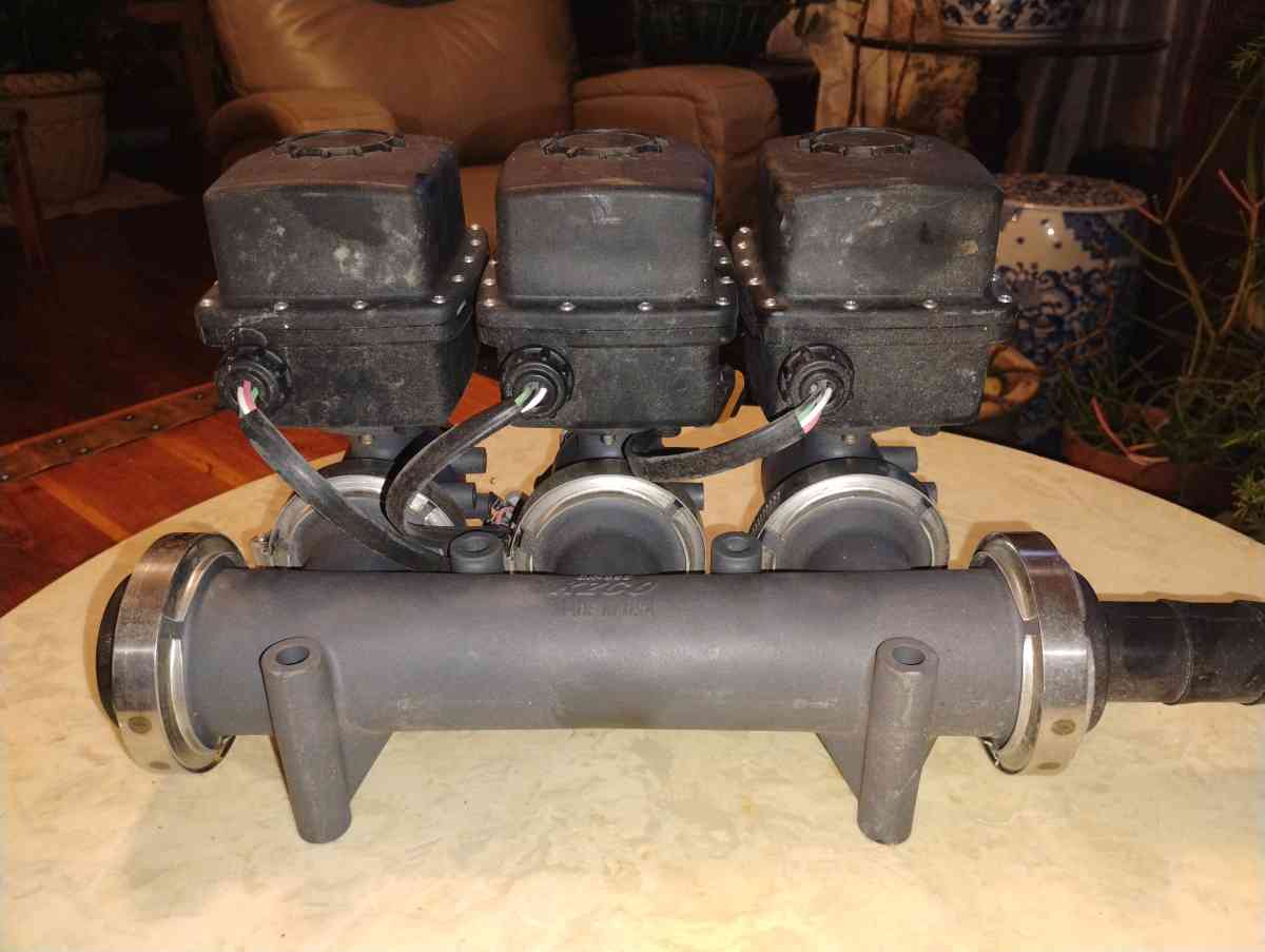 John Deere Sprayer Valve - Baytown, Texas - FleaMarketBay