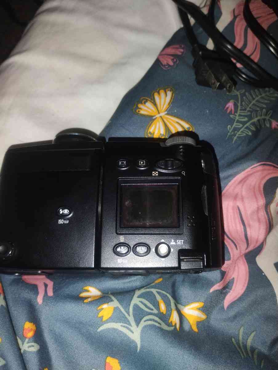 nikon Coolpix 4500 - Huntington, West Virginia - FleaMarketBay