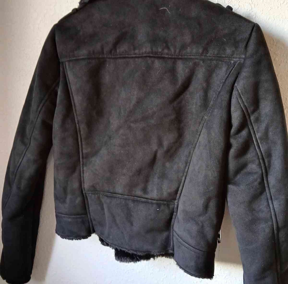Black fauxfur suede jacket - Dallas, Oregon - FleaMarketBay