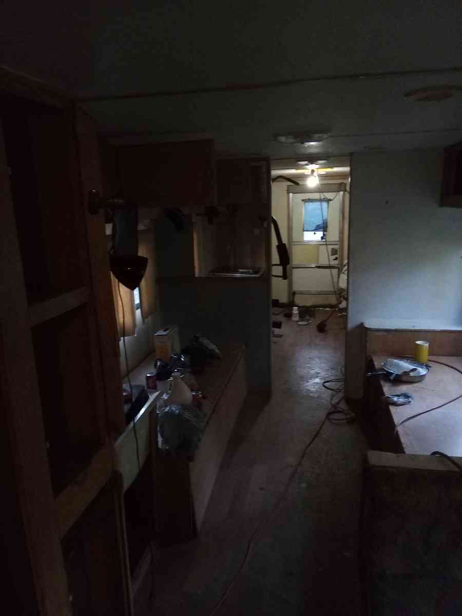 camper - New Caney, Texas - FleaMarketBay