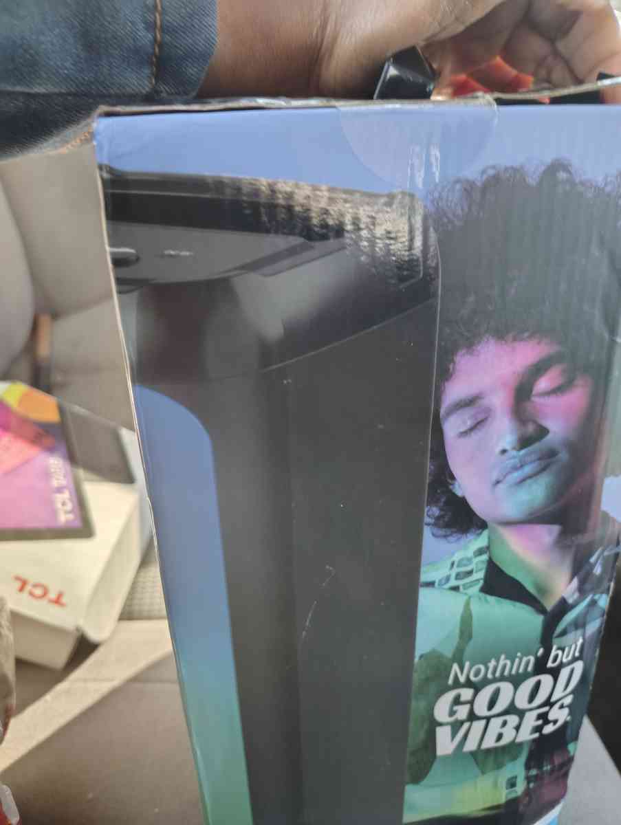 blue speaker - Stone Mountain, Georgia