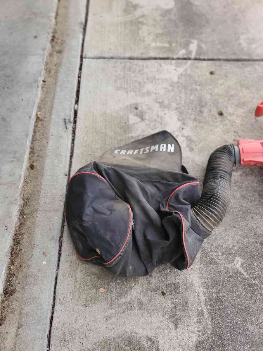 Craftsman  Corded Electric Leaf Blower  Vaccum w Bag  Model - Plano, Texas - FleaMarketBay