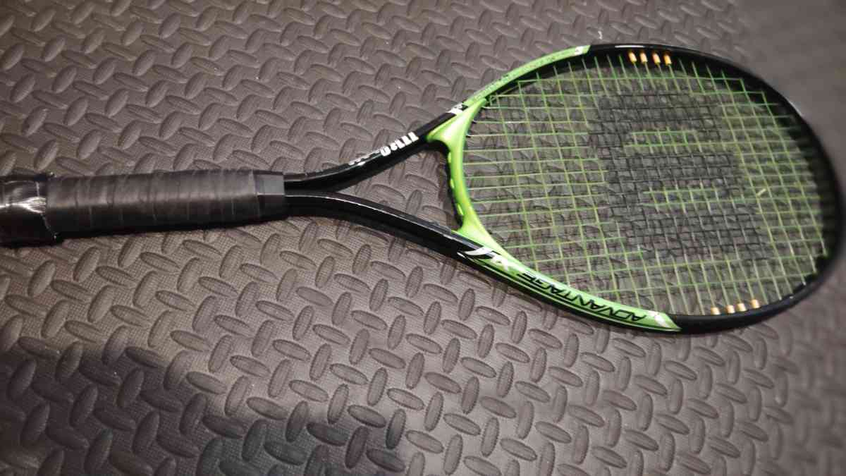 Green Black Wilson Smooth Responsive - Philadelphia, Pennsylvania - FleaMarketBay