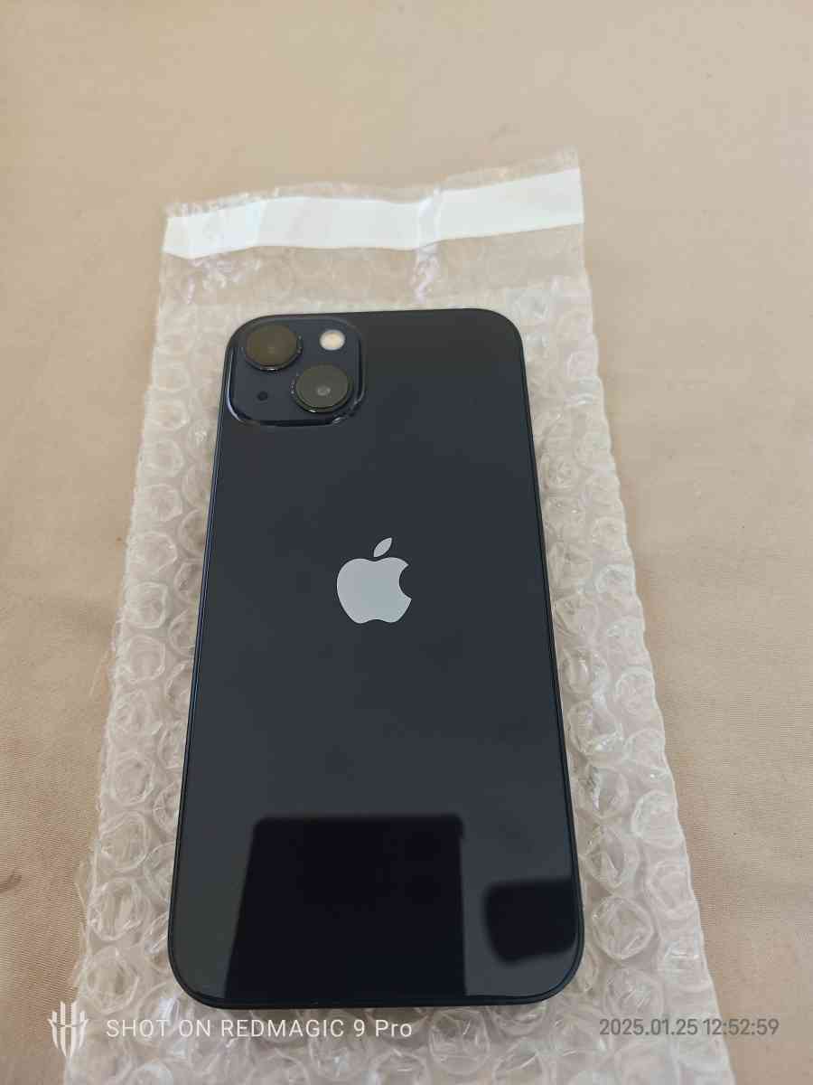 iPhone 13 unlocked - West Palm Beach, Florida - FleaMarketBay