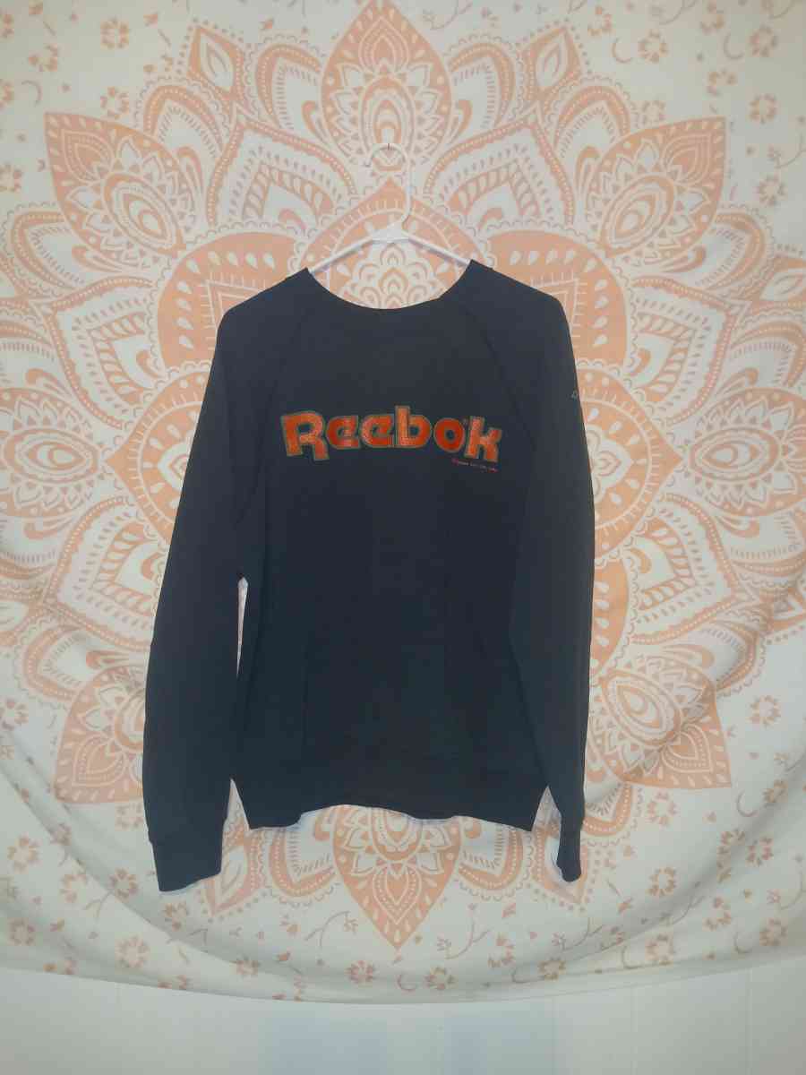 Mens 1986 Vintage Reebok Medium Crewneck Sweater Sweatshirt - Jackson, Michigan - FleaMarketBay