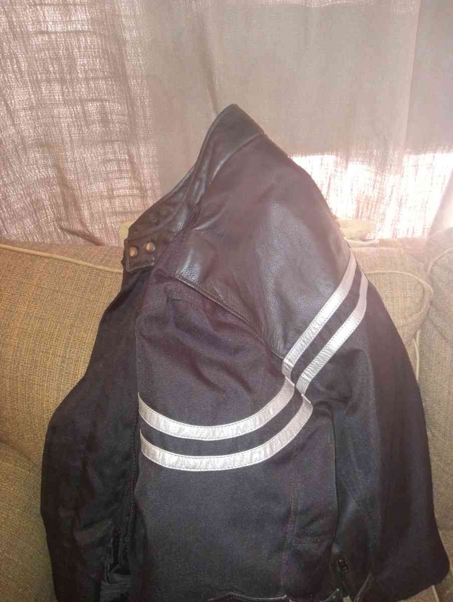 motorcycle jacket - Wallace, North Carolina - FleaMarketBay