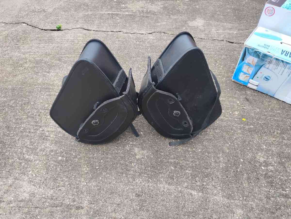 motorcycle side bags - Pasadena, Texas