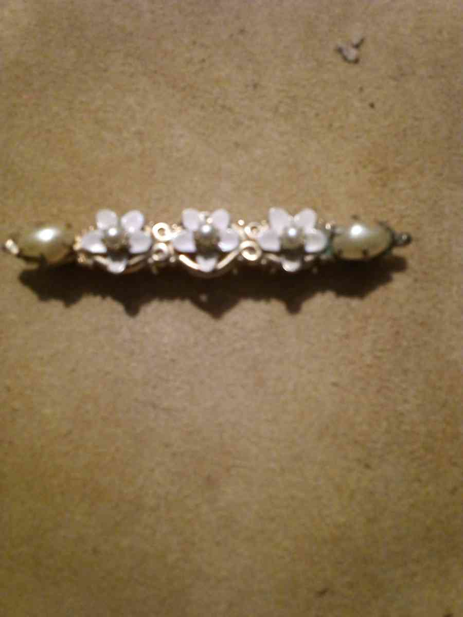 A vintage pearl bar brooch estate fine jewelry - Wilmington, Delaware - FleaMarketBay