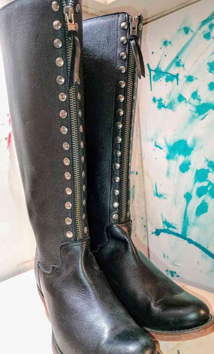 Reba collection Justin boots - Morriston, Florida - FleaMarketBay