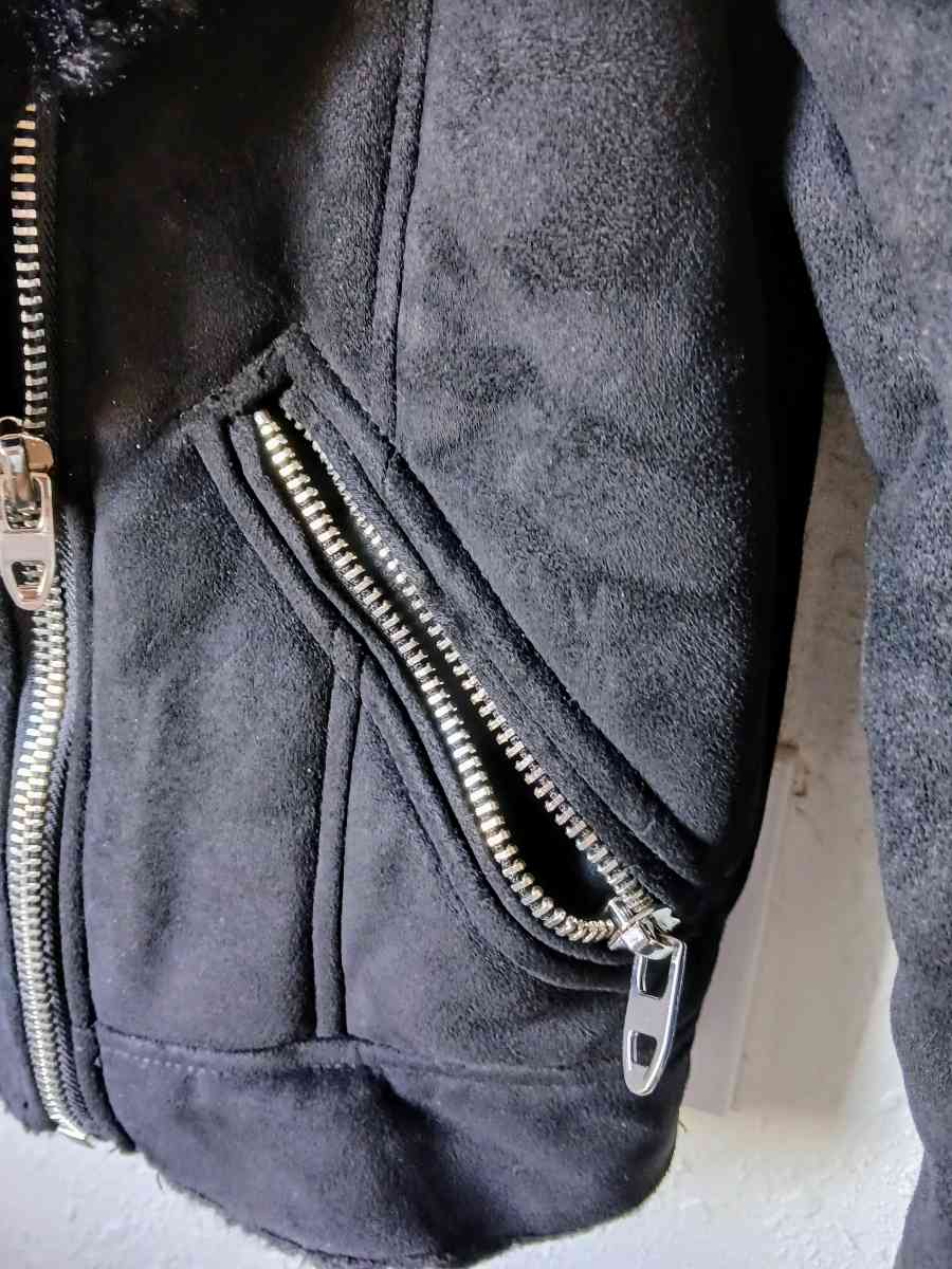 Black fauxfur suede jacket - Dallas, Oregon - FleaMarketBay