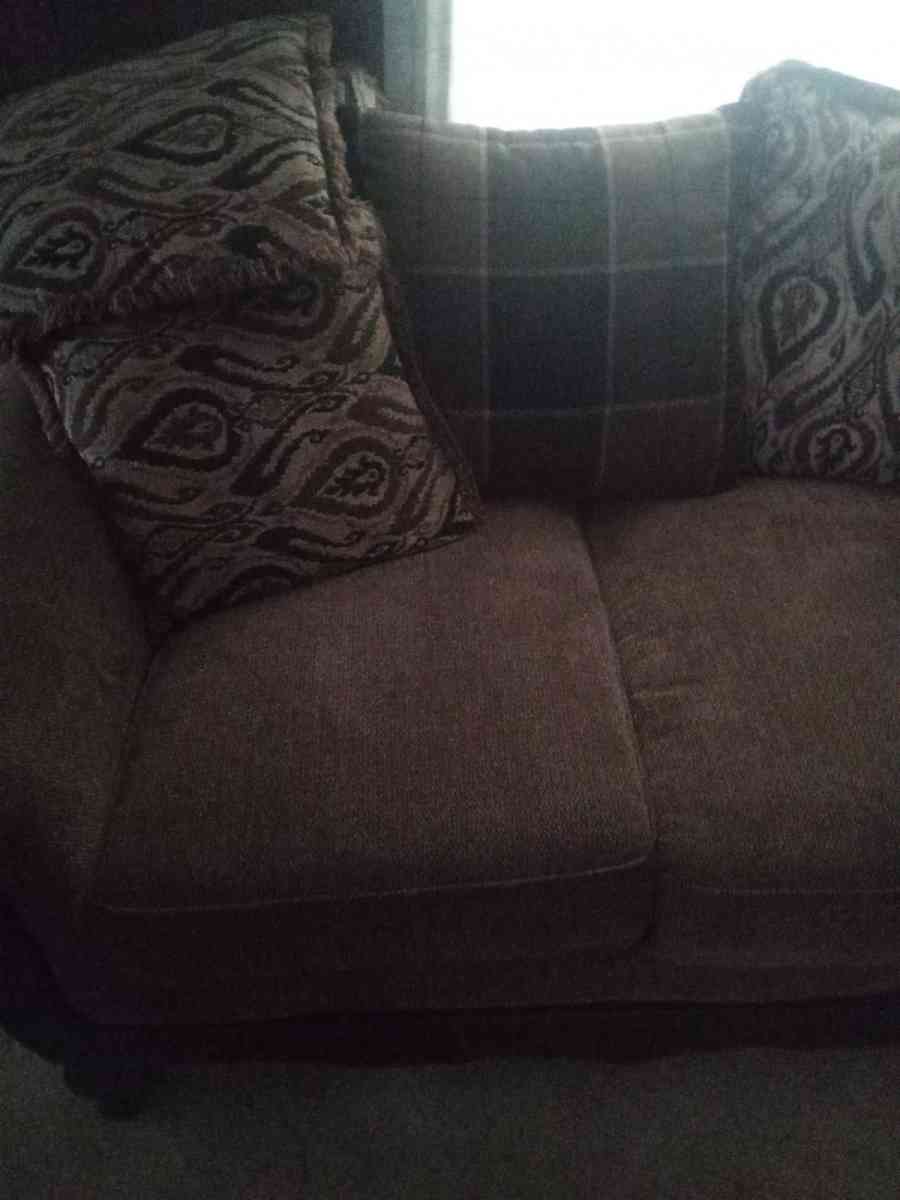 couches - Gainesville, Georgia