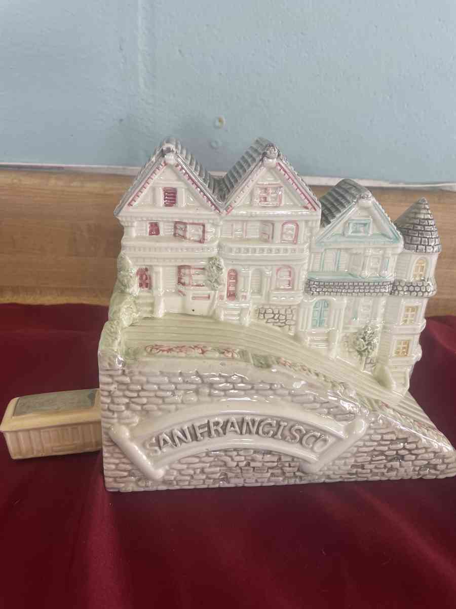 San Francisco Trolly Music Box - Kissimmee, Florida - FleaMarketBay