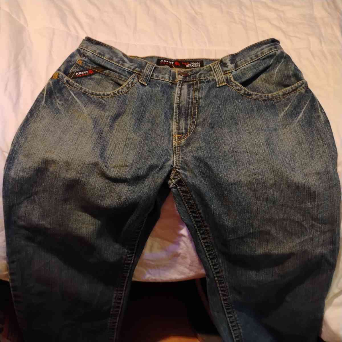 ARIAT FR JEANS BRAND NEW - Baytown, Texas - FleaMarketBay